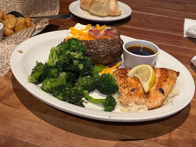 Cheddar's Scratch Kitchen