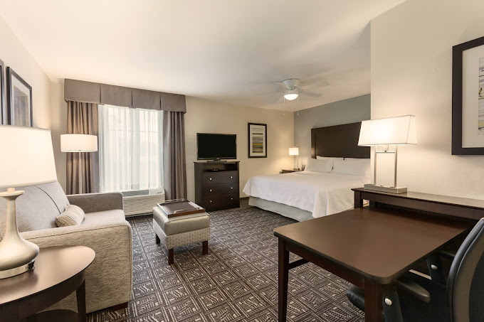 Homewood Suites by Hilton