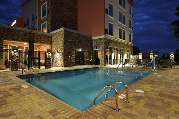 Hyatt Place Huntsville4