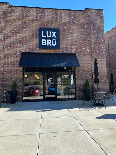 LUX BRŪ Cafe