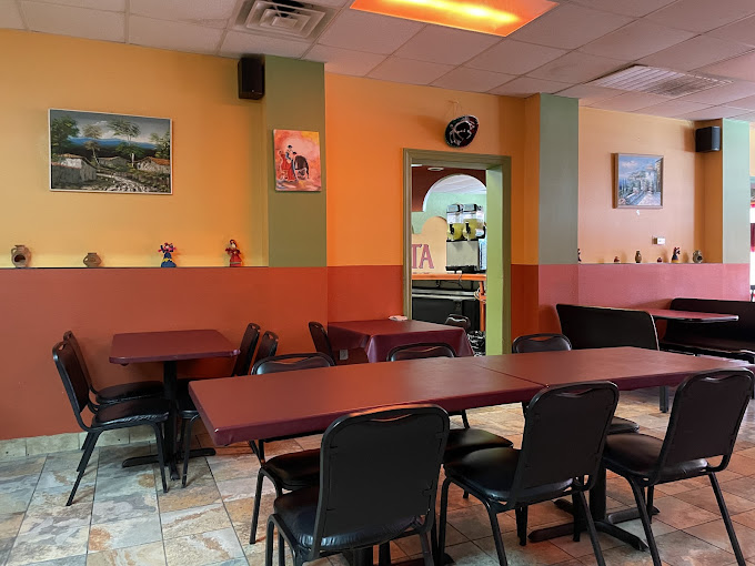 La Placita Mexican Grill