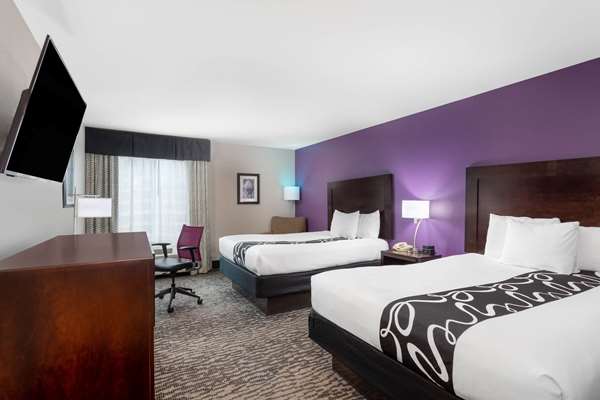 La Quinta Inn & Suites by Wyndham Huntsville Airport Madison