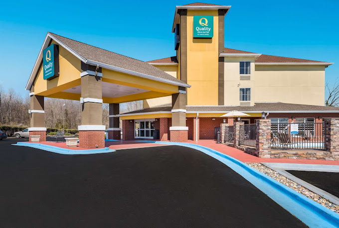 Quality Inn & Suites Huntsville Research Park Area