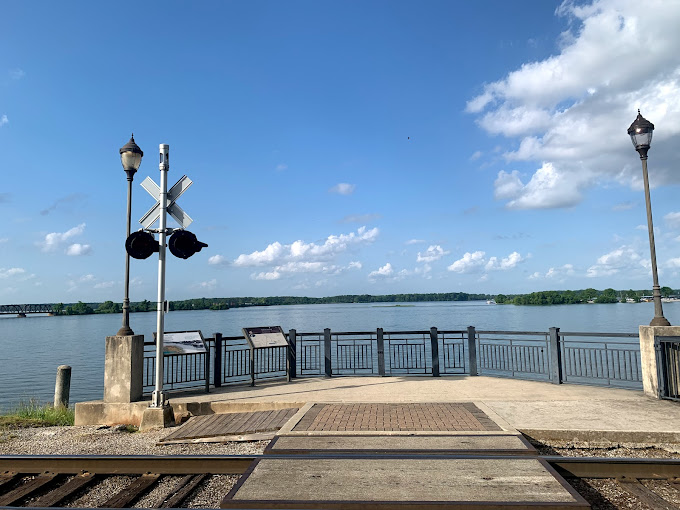 Rhodes Ferry Park