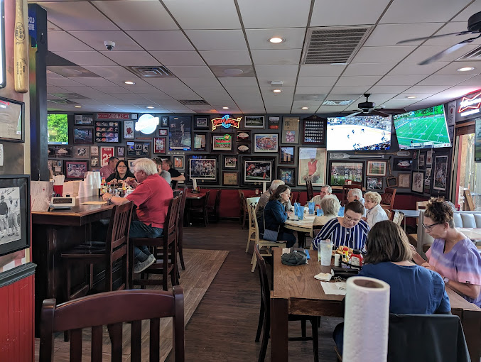 b.b. Perrins Sports Grille