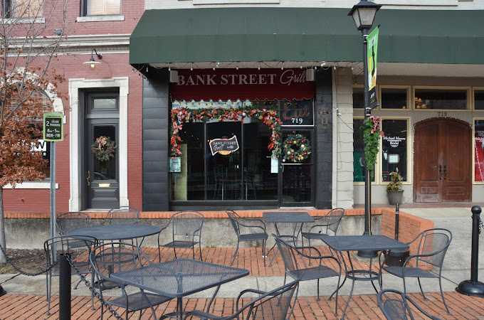 Bank Street Grill