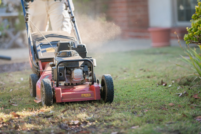 Lawn Love Lawn Care of Huntsville