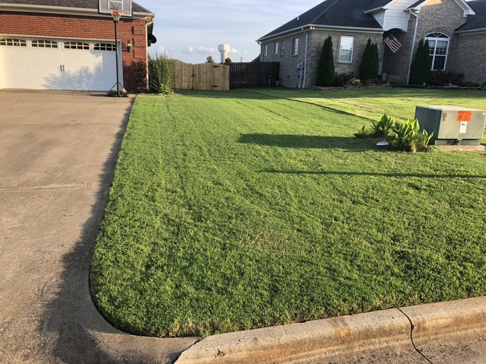 Lee’s Pro Turf, LLC