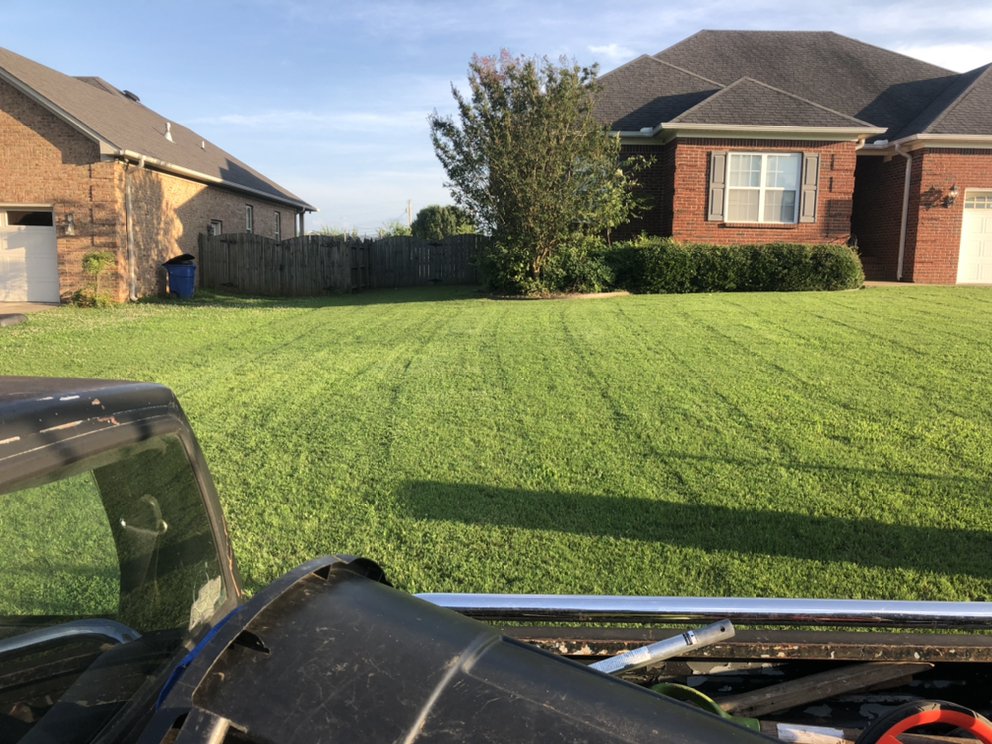 Lee’s Pro Turf, LLC