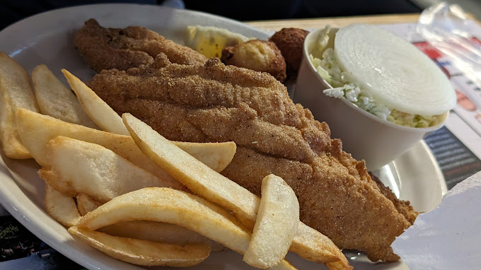 Libby's Catfish & Diner