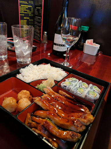 Ninja Japanese Steakhouse & Sushi