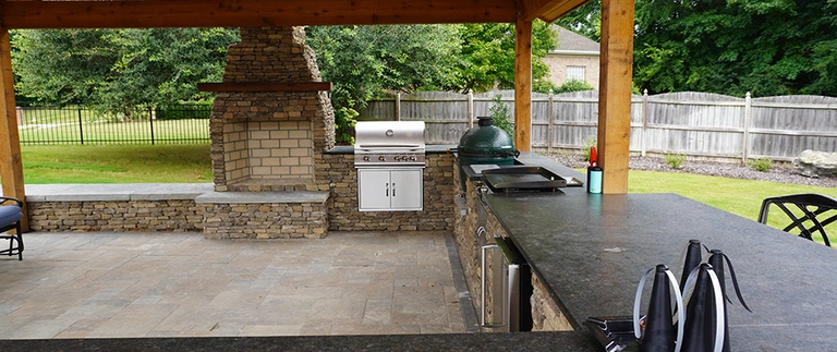 content-outdoor-kitchen-installed_768