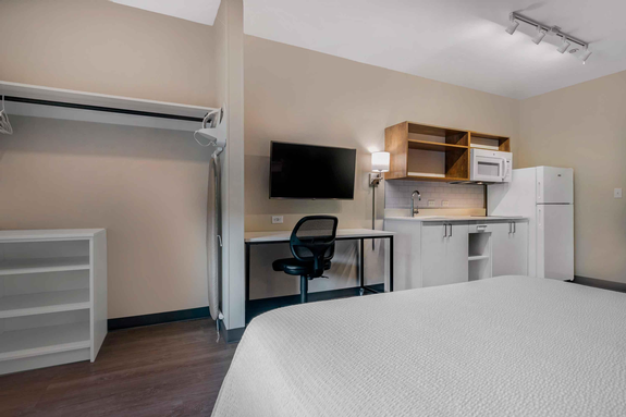 Extended Stay America Suites (4)