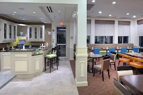 Hilton Garden Inn (6)