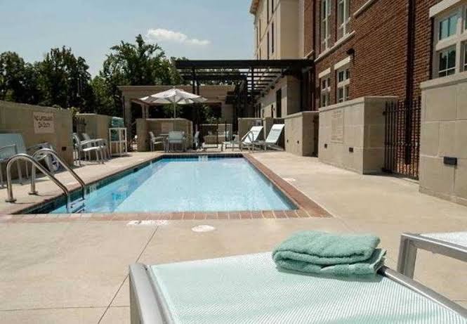 Springhill Suites Huntsville (22)