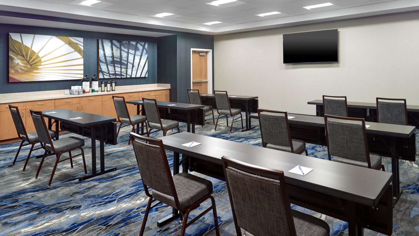 Fairfield Inn & Suites by Marriott Decatur (10)