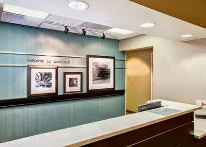 Hampton Inn Decatur (7)