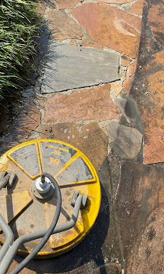 Kinzer Pressure Washing (4)