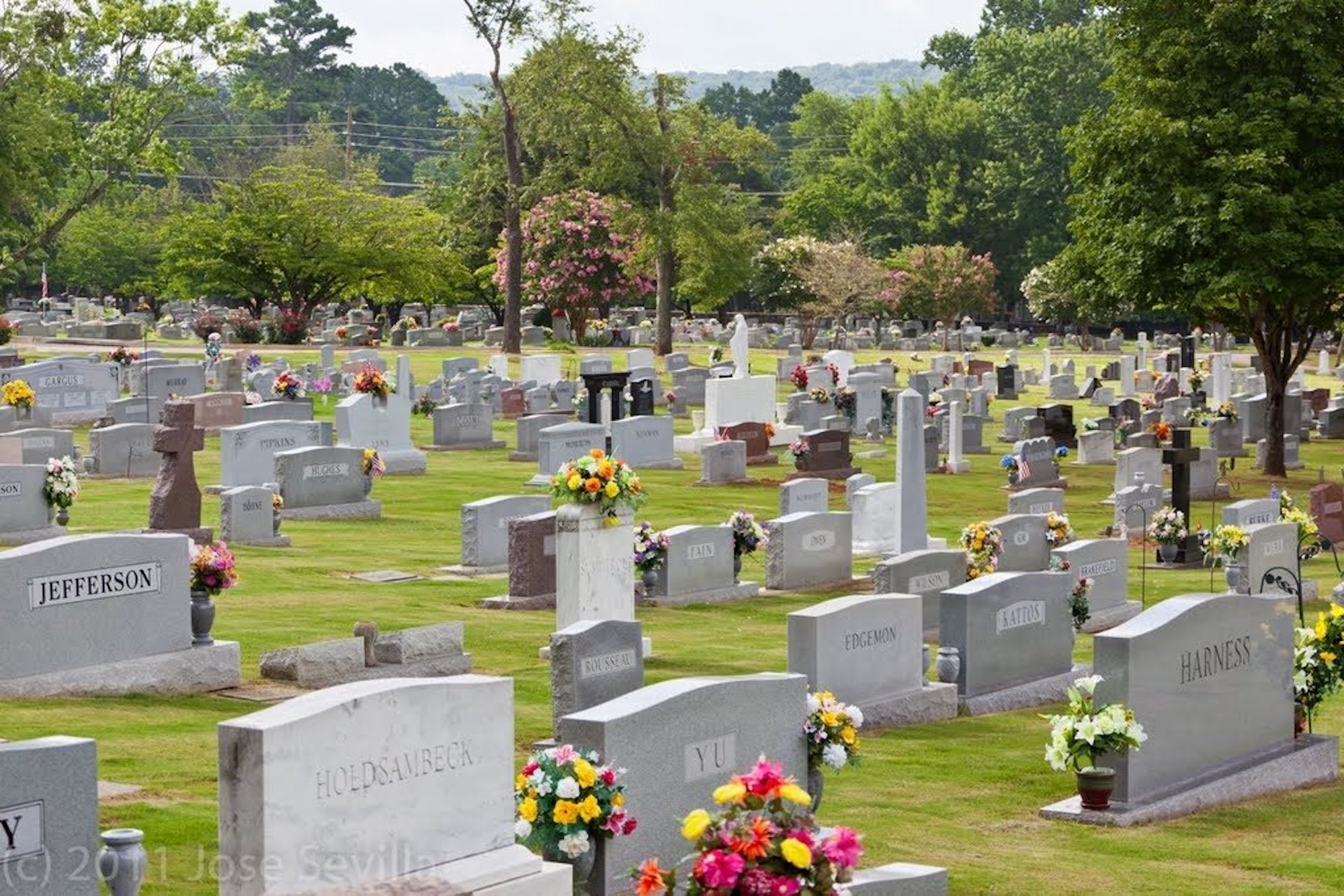 City of Huntsville moves forward with Maple Hill Cemetery expansion