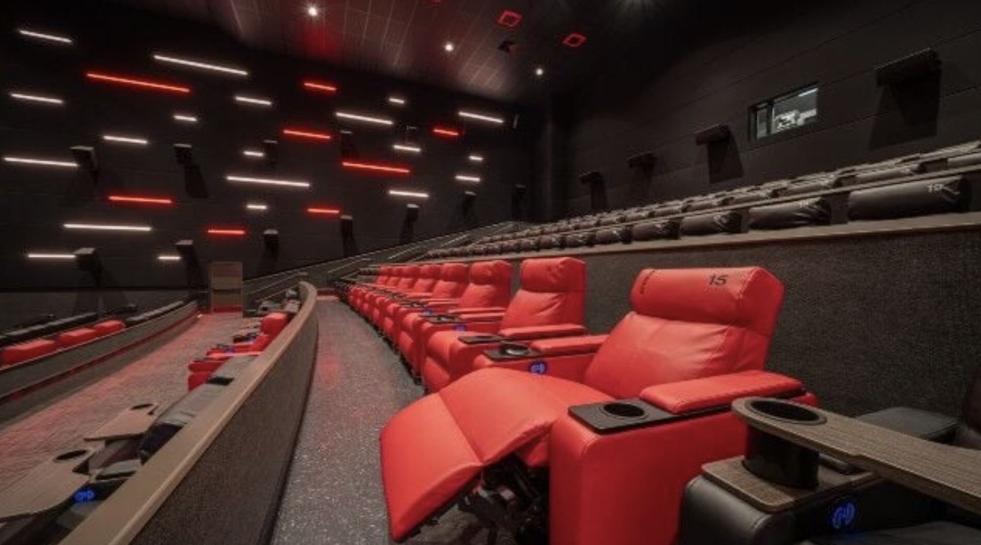 Huntsville’s first motion-enhanced theater seats arrive at Cinemark Bridge Street