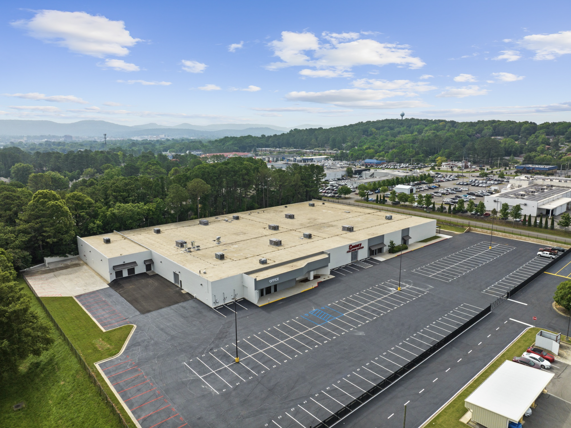 Century Automotive opens state-of-the-art collision center