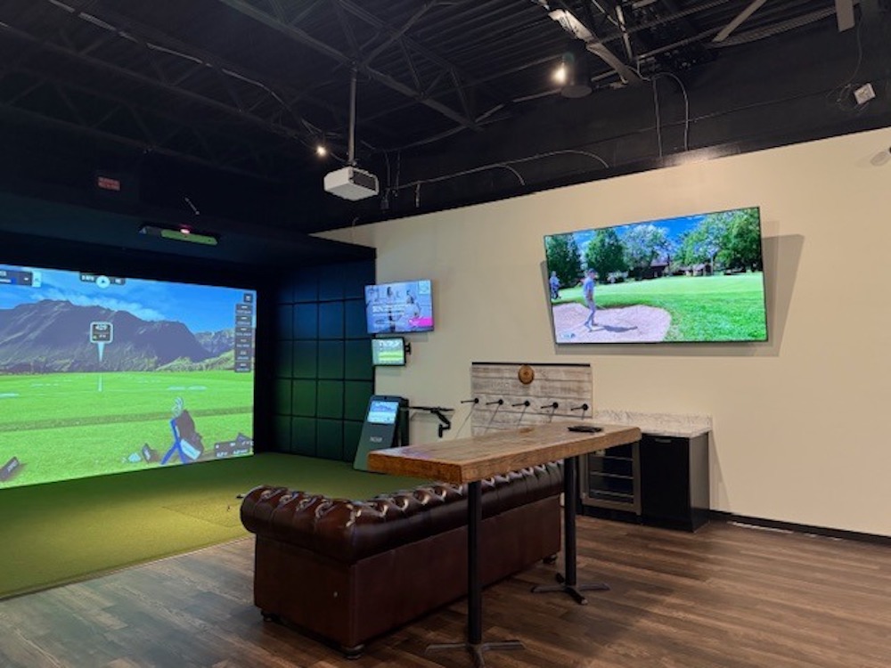 Huntsville’s first 24/7 golf simulator facility now open